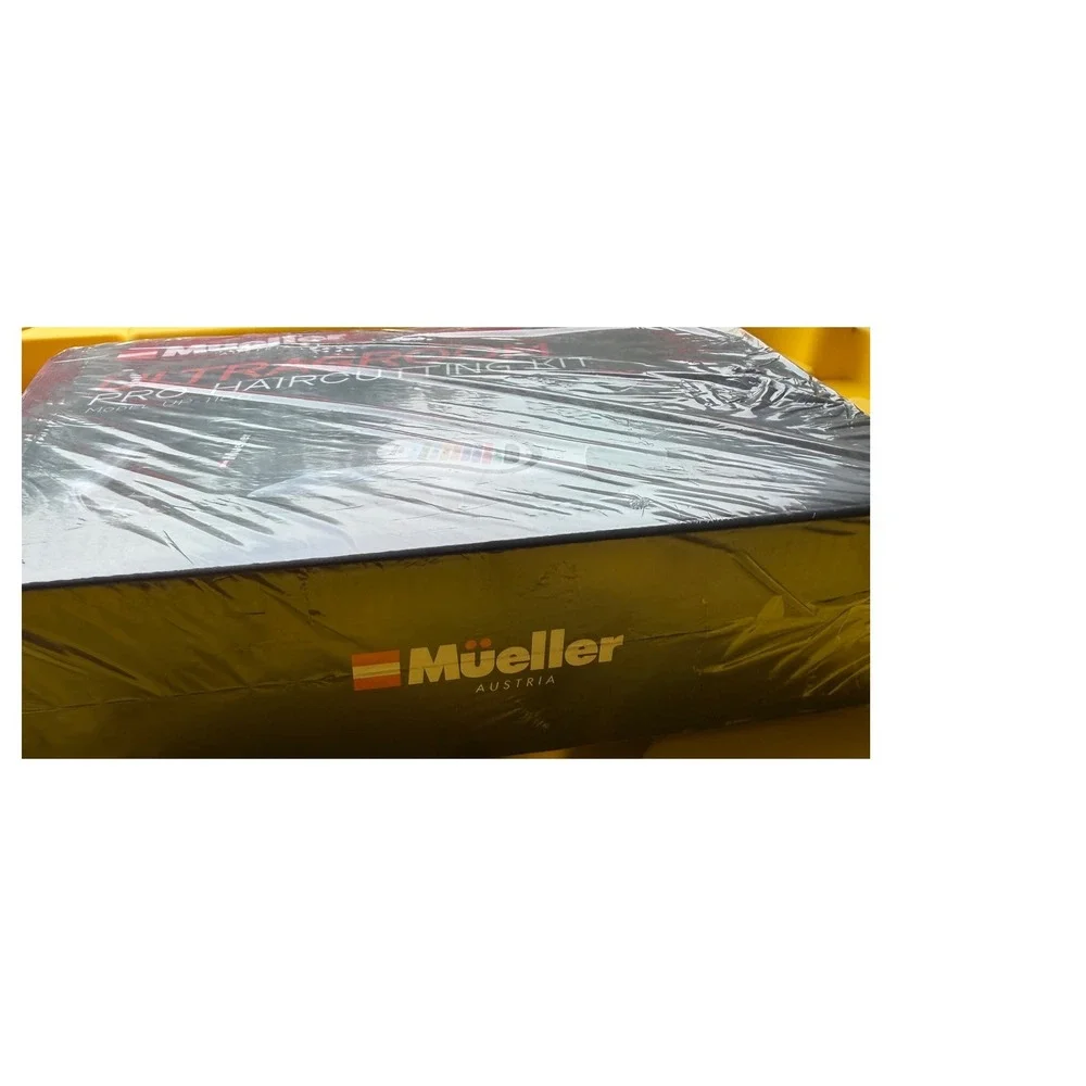 Mueller Austria UltraGroom Pro Haircutting Kit UP-1100 Corded Clipper 9 Combs